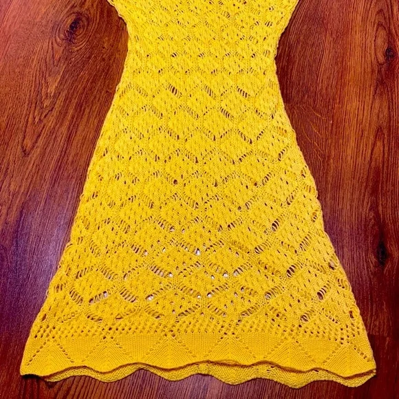 🌷 Crochet Knit Floral Embroidery Dress 🌷 Vibrant Yellow - Picture 5 of 14